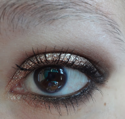 Make Up bronzo dorato con Astra e Sleek