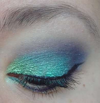 Trucco verde e viola