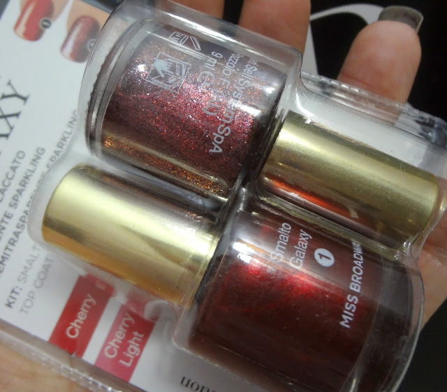 Nail Galaxy Kit Cherry e Cherry Light di Miss Broadway