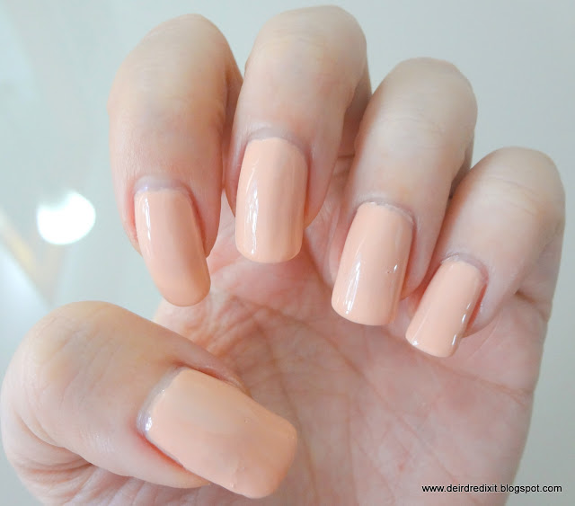 Collistar smalto nr 86 Cipria Lacca Collistar collezione Milano: smalto nr 86 Cipria Lacca