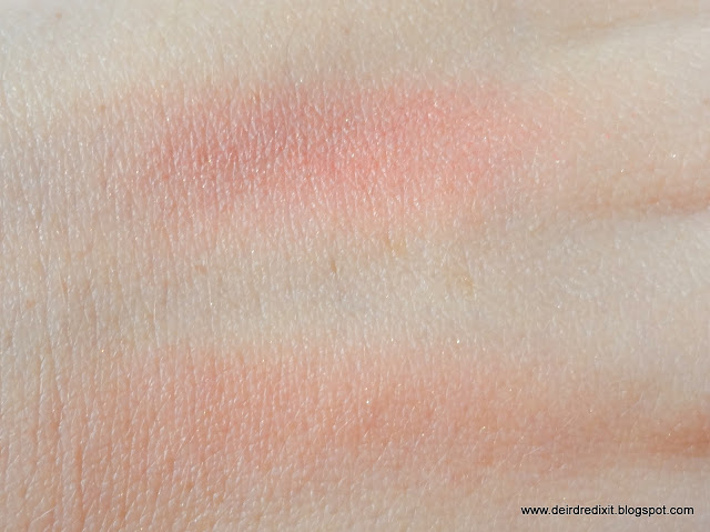 Swatch di Collistar Maxi Fard effetto seta Corallo - luce fredda