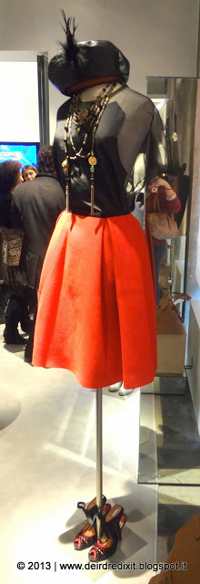 Dettaglio esposizione Tearose Milano