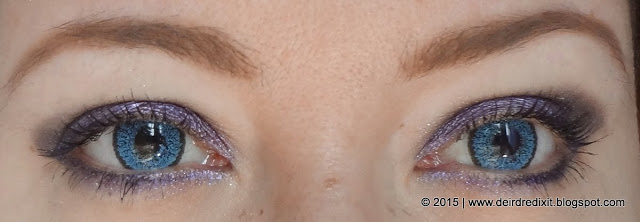 Lenti a contatto colorate TopVue azzurre su occhi scuri Lenti a contatto colorate TopVue azzurre su occhi scuri