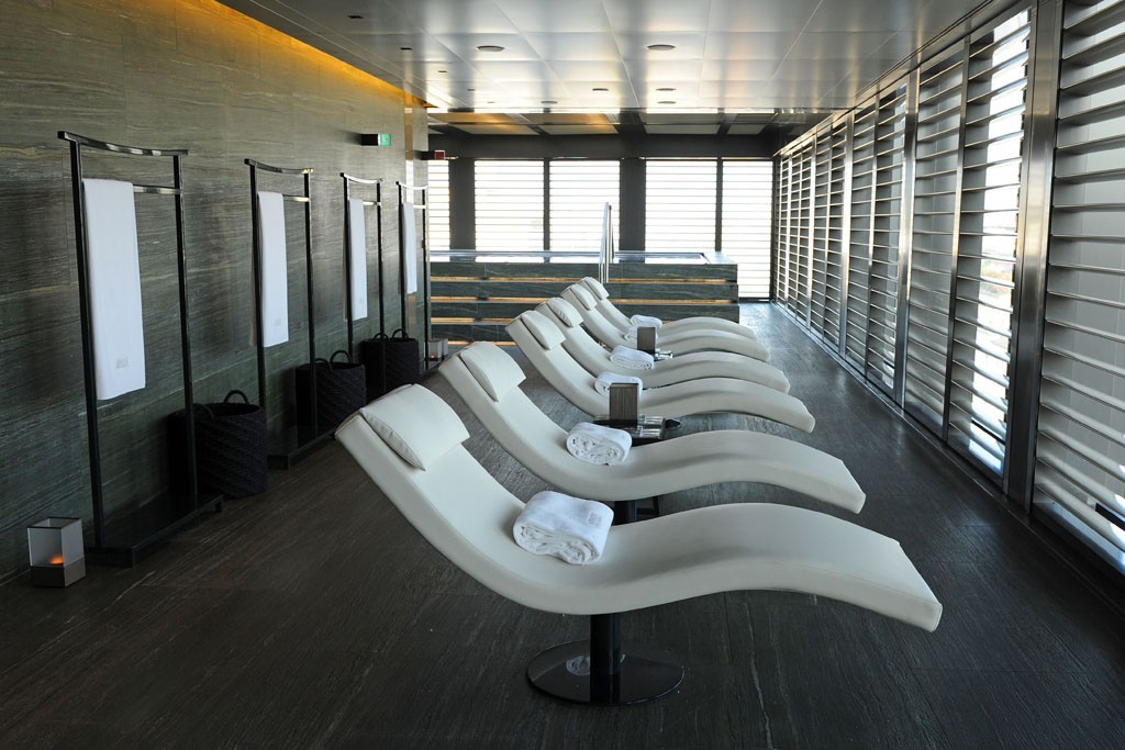 Armani-Milan-Relaxation-image
