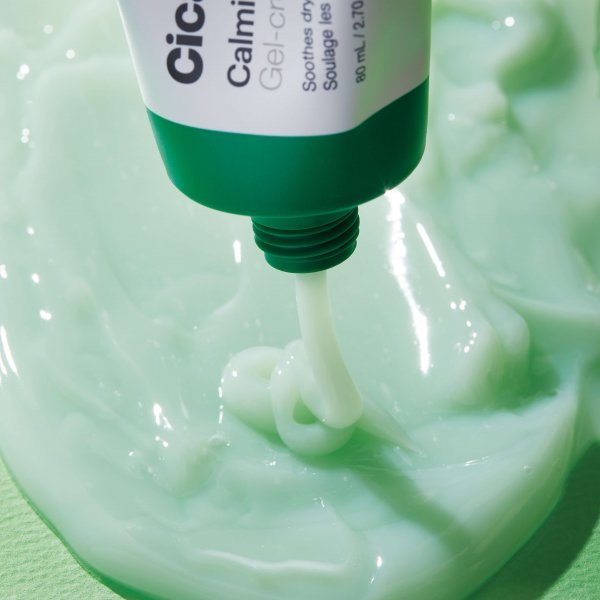 Dr Jart Cicapair Tiger Grass Calming gel cream Texture