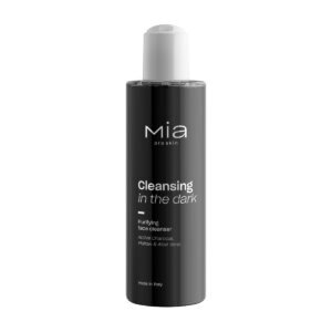 Cleansing-in-the-dark-Mia-Pro-Skin