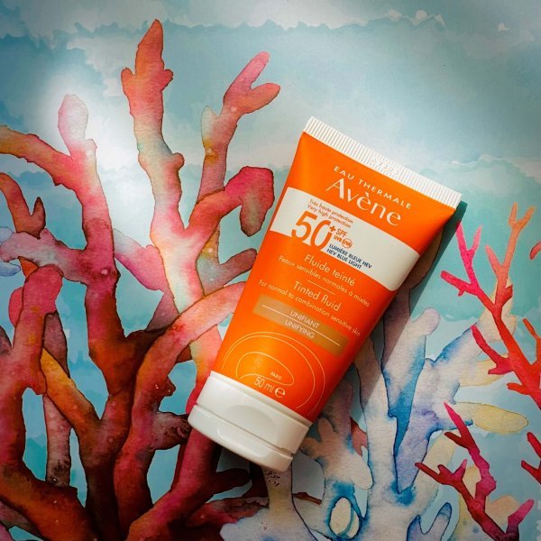 protezione solare avene fluido