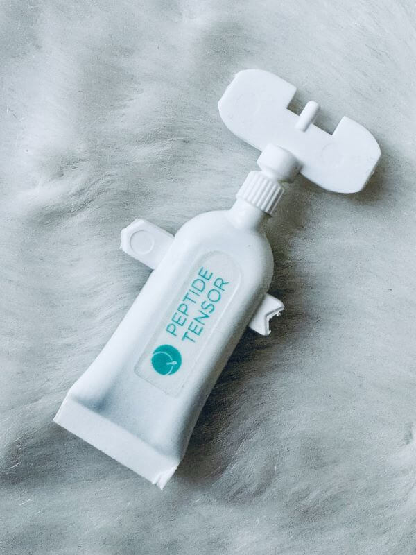 uniqa peptide tensor pea cosmetics