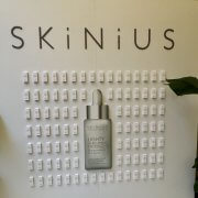 skinius lighty siero antimacchia