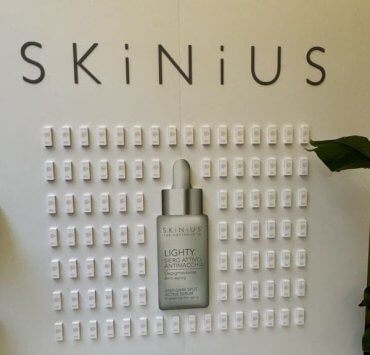 skinius lighty siero antimacchia
